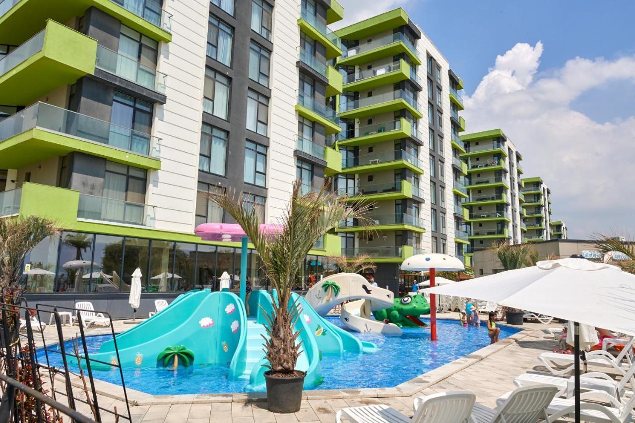 Fineloft Sea View Apartment-Spa N Pools Beach Resort Navodari Bagian luar foto