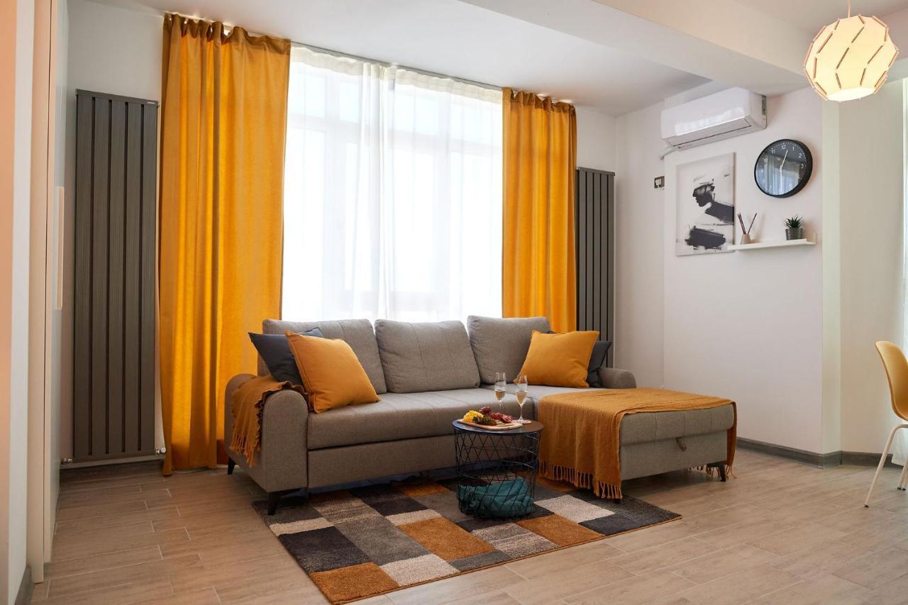 Fineloft Sea View Apartment-Spa N Pools Beach Resort Navodari Bagian luar foto