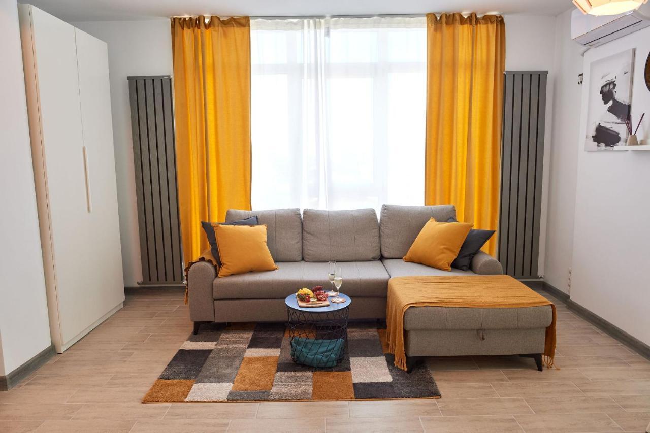 Fineloft Sea View Apartment-Spa N Pools Beach Resort Navodari Bagian luar foto